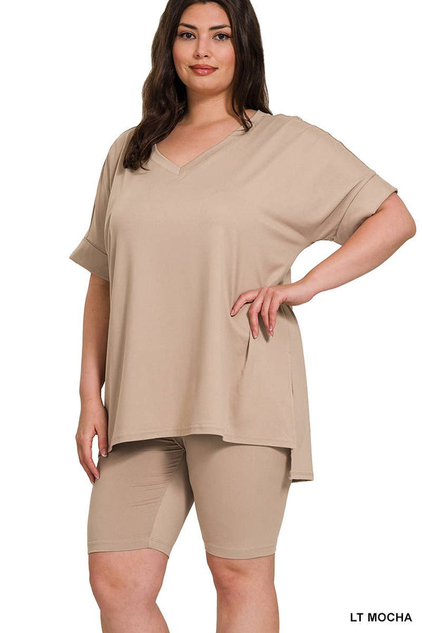PLUS SIZE V-NCEK HI-LOW HEM TOP & BIKER SHORTS SET