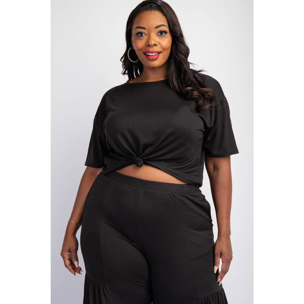 PLUS SIZE SHORT SLEEVE TOP AND WIDE TIERED LEG PANTS SET