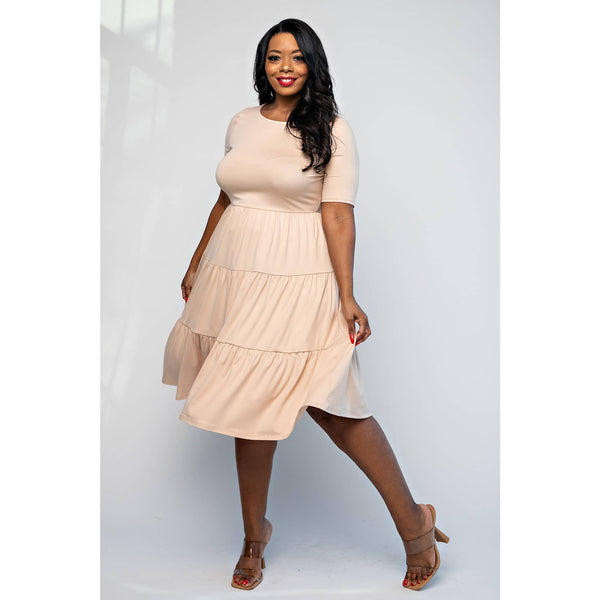 74282CD  PLUS SIZE SHORT SLEEVE TIERED DRESS
