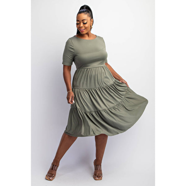 74282CD  PLUS SIZE SHORT SLEEVE TIERED DRESS