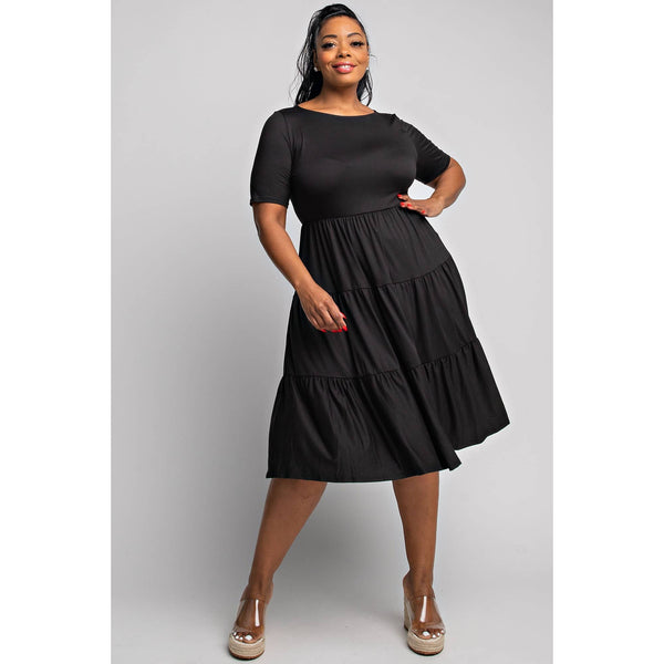 74282CD  PLUS SIZE SHORT SLEEVE TIERED DRESS
