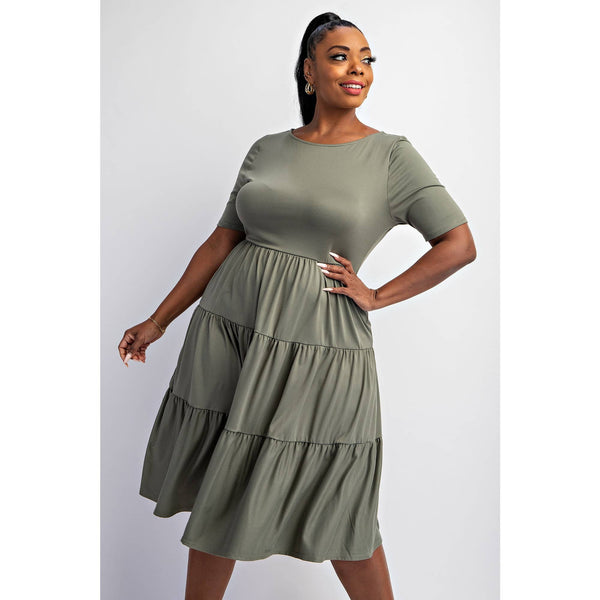 74282CD  PLUS SIZE SHORT SLEEVE TIERED DRESS