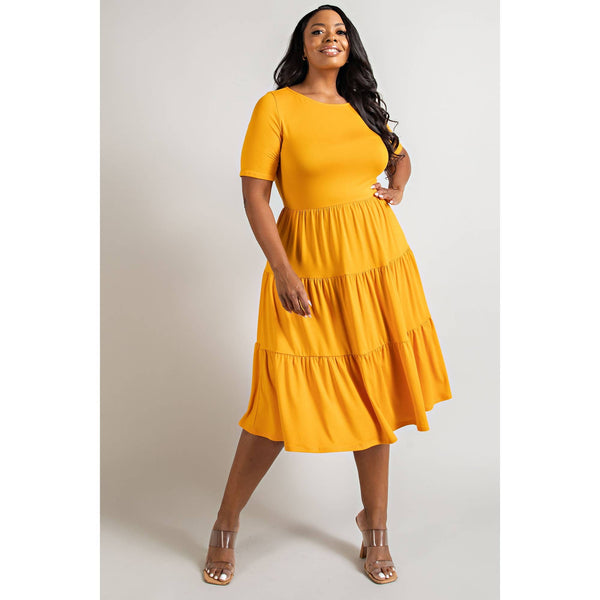74282CD  PLUS SIZE SHORT SLEEVE TIERED DRESS