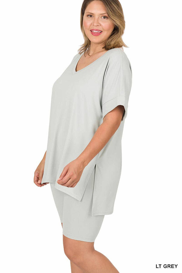 PLUS SIZE V-NCEK HI-LOW HEM TOP & BIKER SHORTS SET