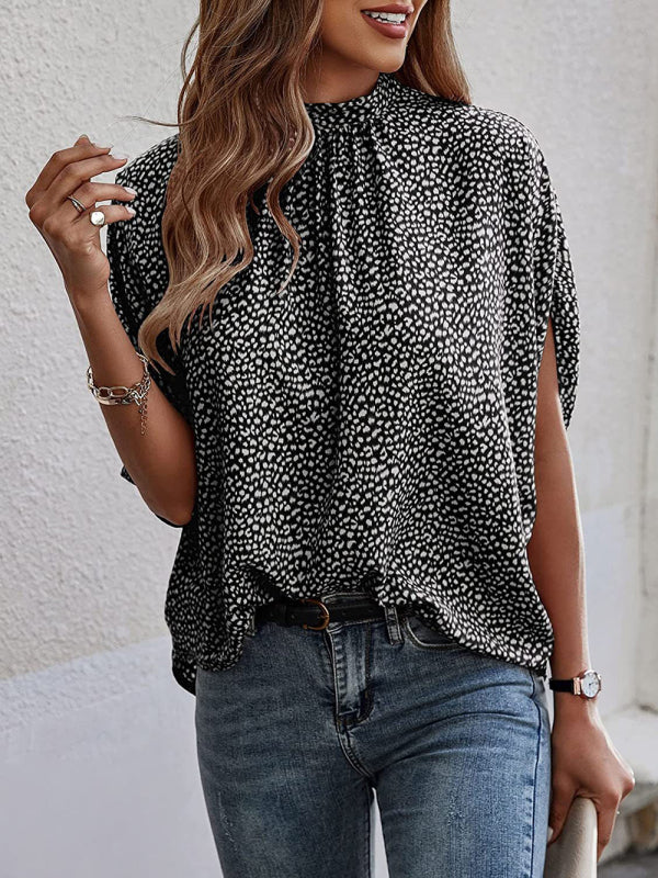 Women's Zigzag Mock Neck Tie-back Crop Top